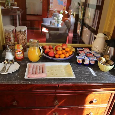 ホテル モデルナ