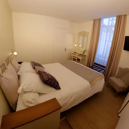 Moderna Hotel 3*