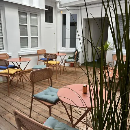 Hotel Moderna