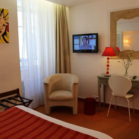 Hotel Moderna