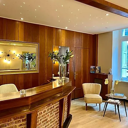 Hotel Moderna
