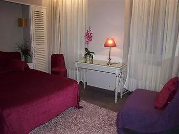فندق Moderna