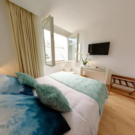 Hotel Moderna