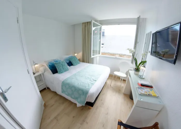 Hotel Moderna Hotel 3*